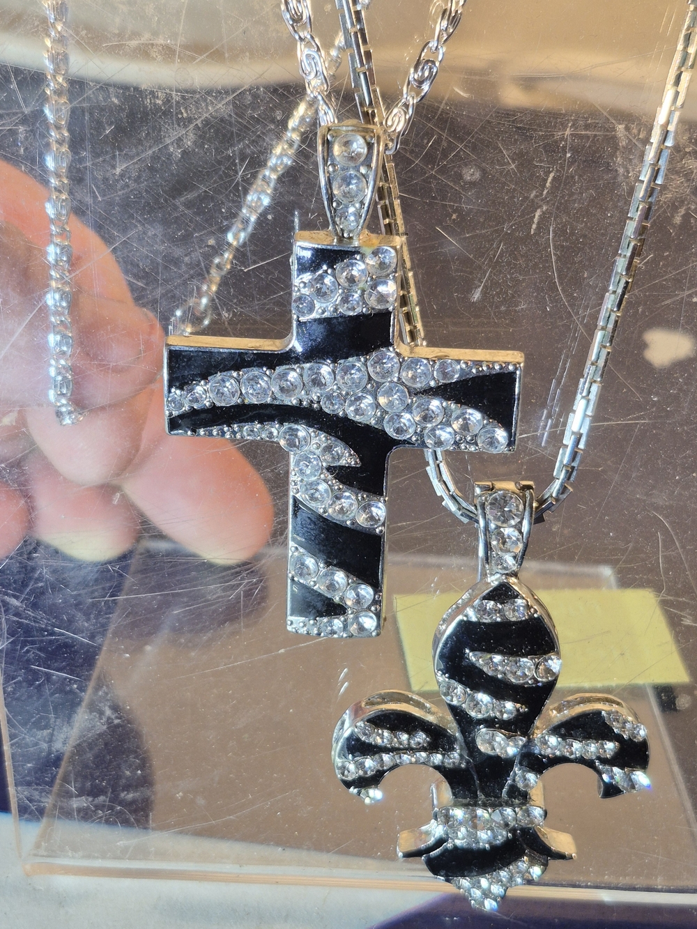 Black and Silver Crystal Cross & Fleur Necklace Set